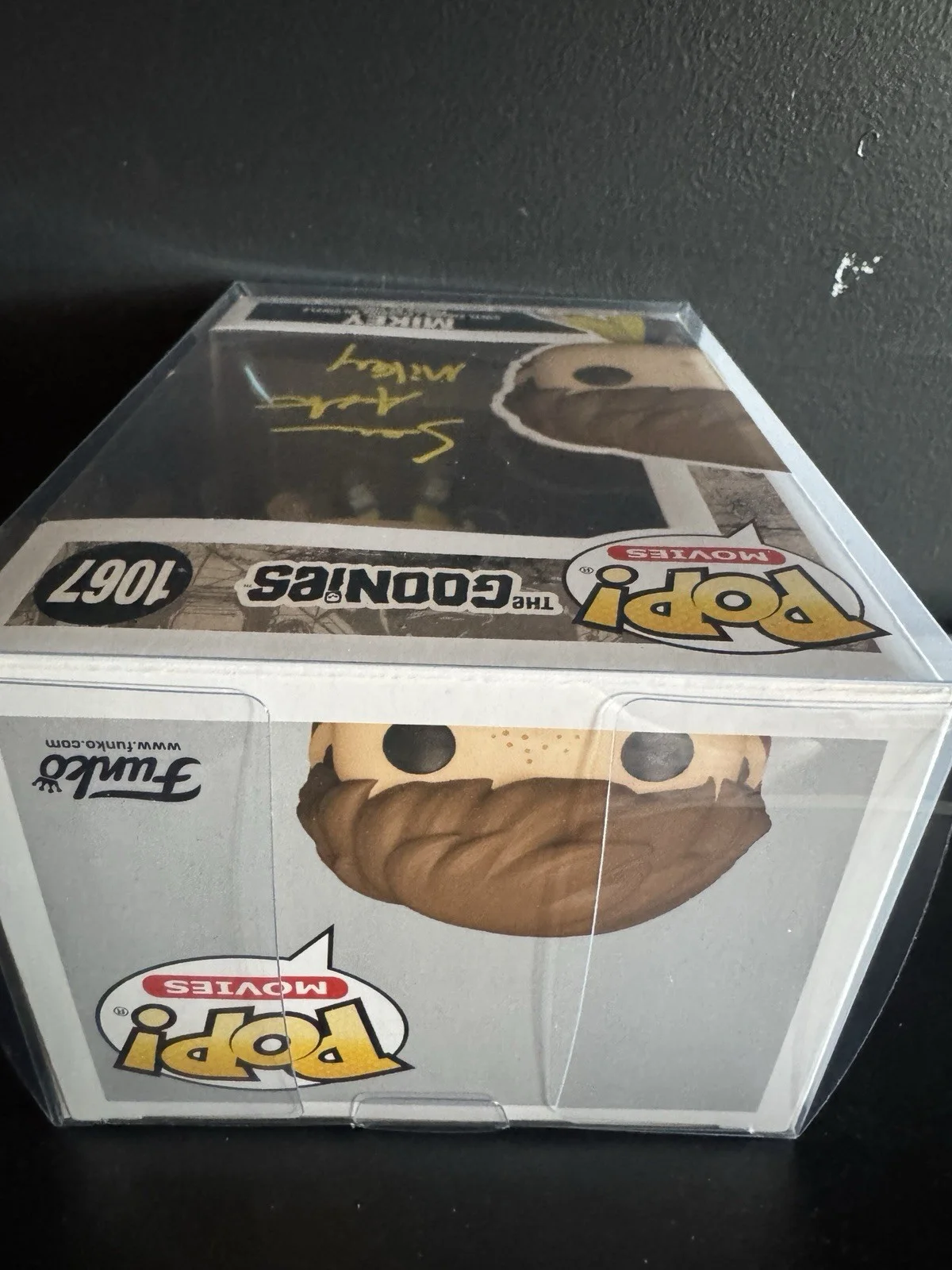 New Goonies Funko POP Mikey Signed By Sean Astin, изображение 4