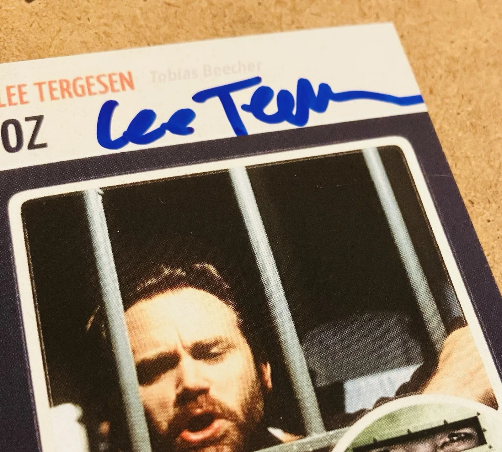 Lee Tergesen — Lee Tergesen Autographed Signed OZ 1/1 Trading Card Tobias/HBO/90s Cult TV/Proof, изображение 2