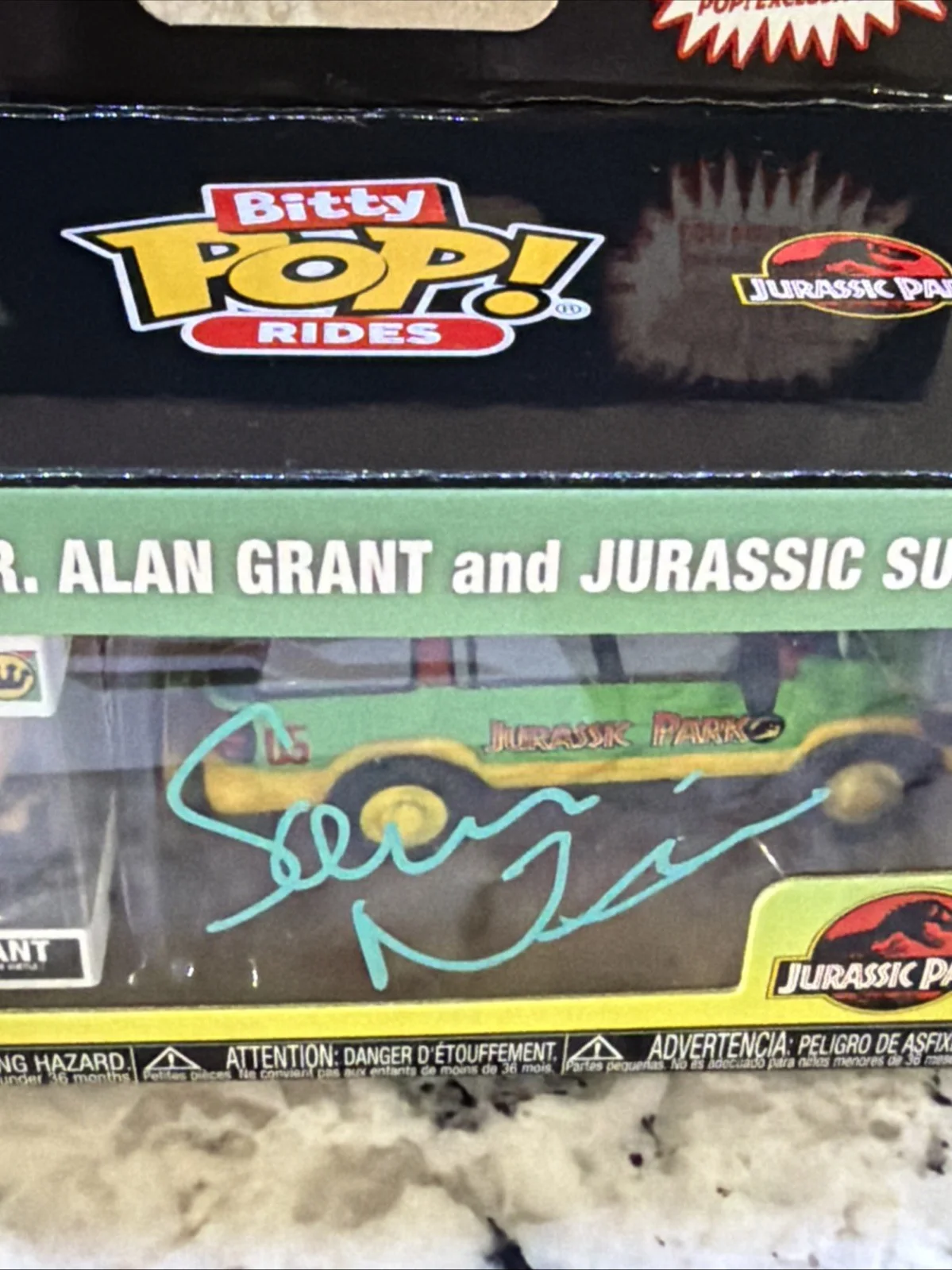 Sam Neil — Sam Neill Signed Funko Bitty Pop Dr. Alan Grant jurassic Park Hand Signed W/ COA, изображение 2