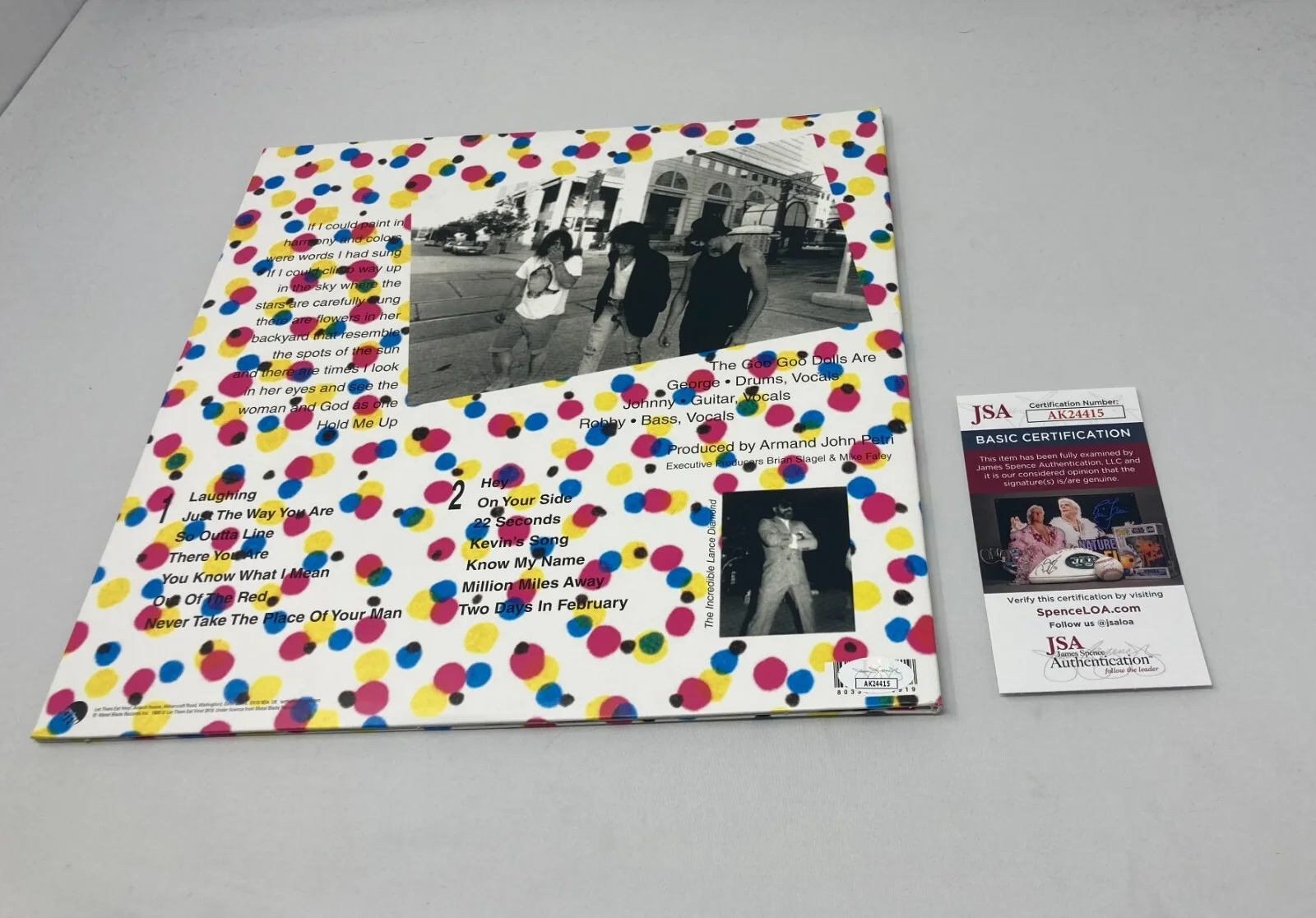 Goo Goo Dolls signed Hold Me Up Album (Robby Takac & John Rzeznik) JSA COA, изображение 2