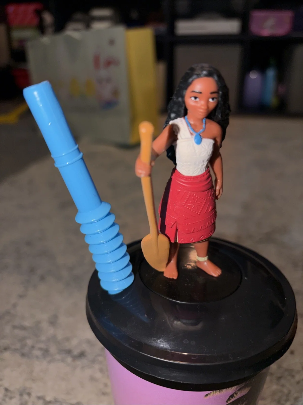Disney Moana 2 Cinema Exclusive Topper Cup & Straw, изображение 2