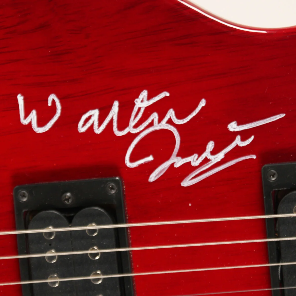 Walter Trout & Charlie Musselwhite Signed Guitar - COA JSA, image 3