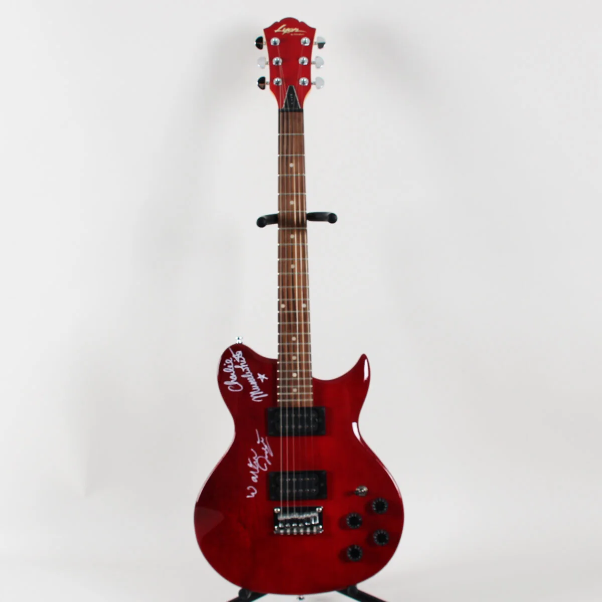 Walter Trout & Charlie Musselwhite Signed Guitar - COA JSA, image 4
