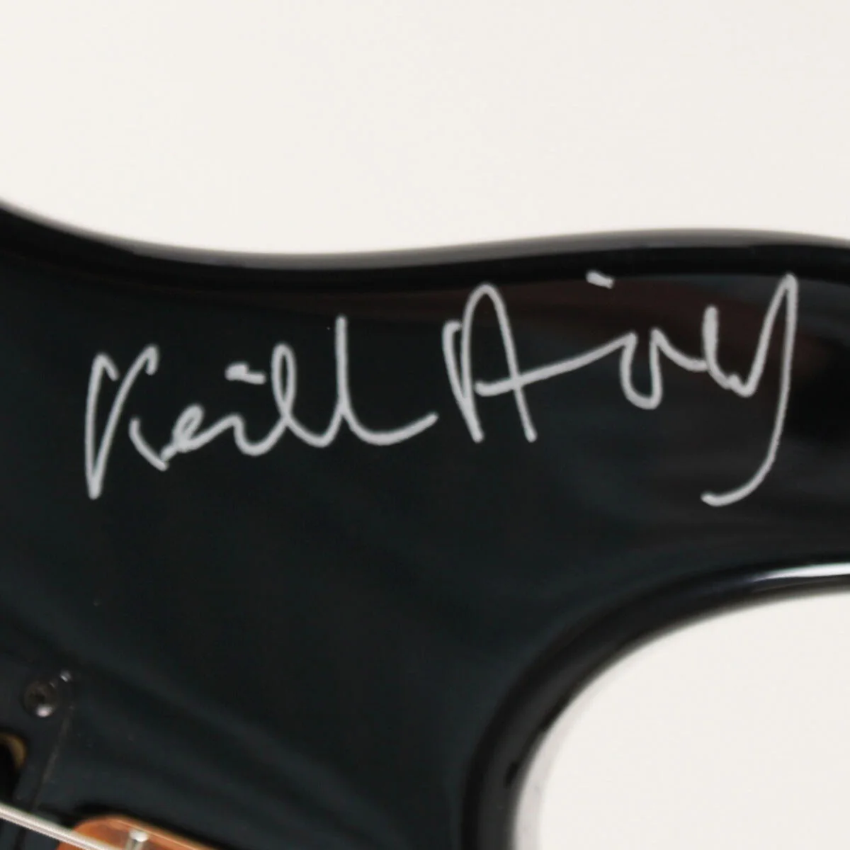 The Zombies Band Signed Guitar (5) Rod Argent, Colin Blunstone, Steve Rodford..., изображение 2