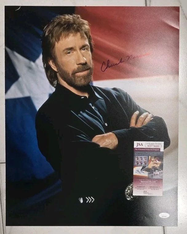 Chuck Norris — Chuck Norris Signed 16X20 "Walker: Texas Ranger" Photo JSA Certified, изображение 4