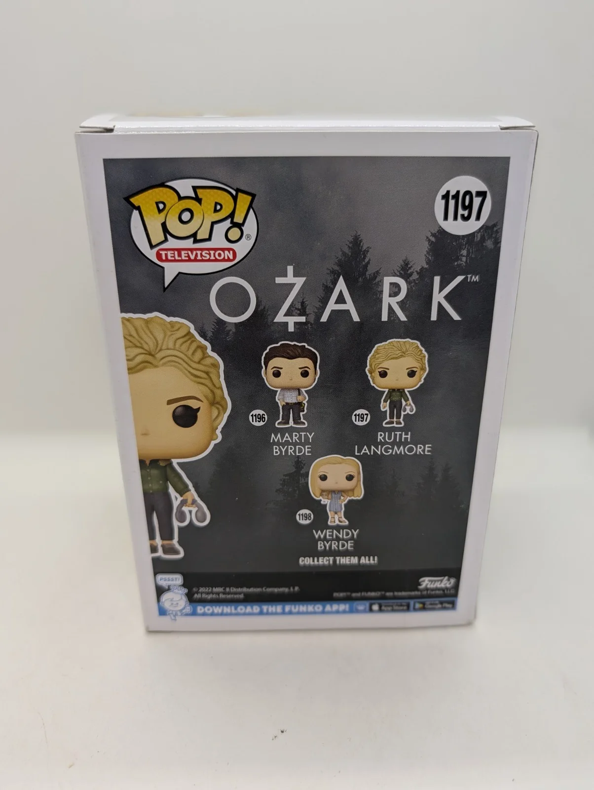 julia garner — Julia Garner Signed Ozark Ruth Langmore Funko Pop #1197 SWAU #2, image 3