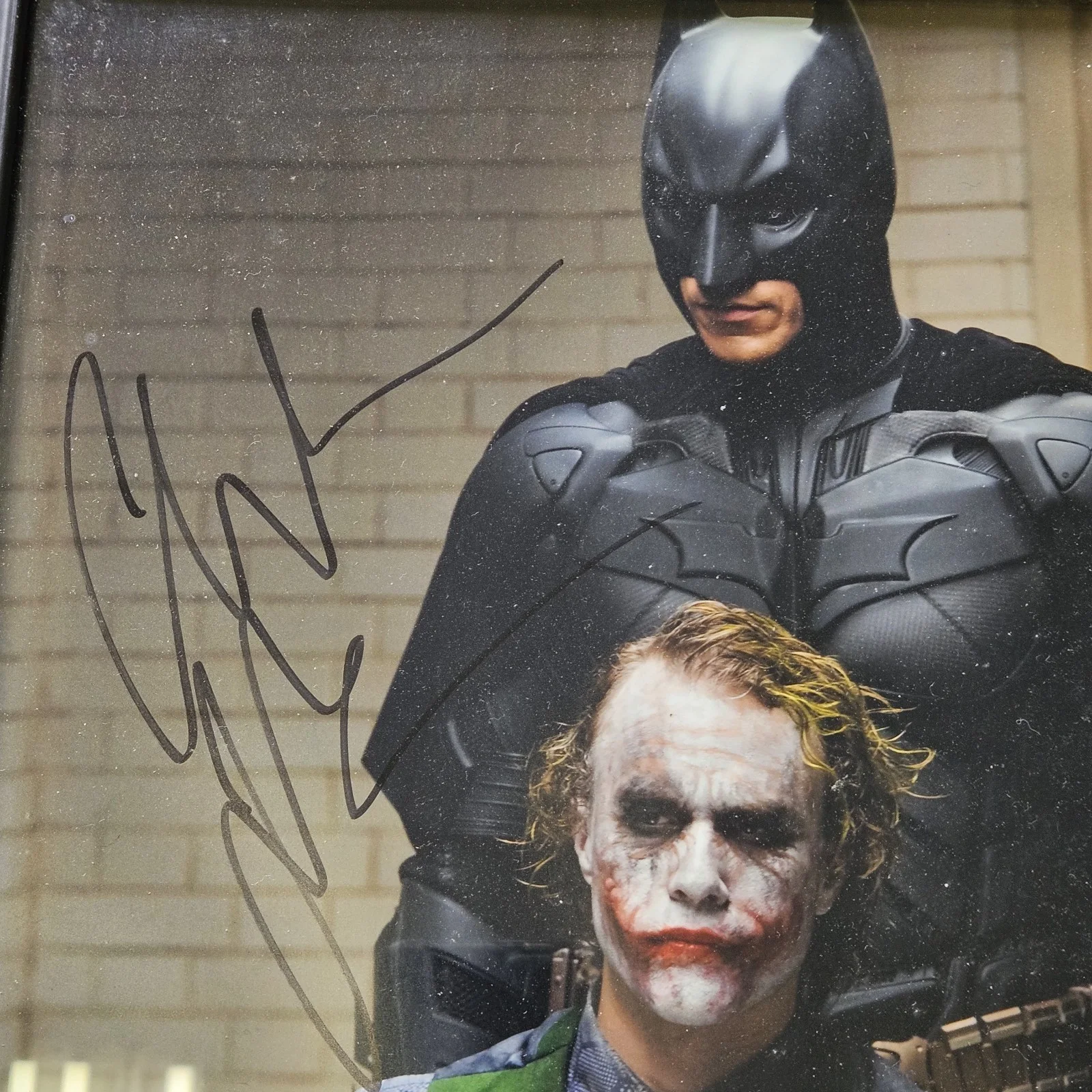 Christian Bale — Christian Bale Batman Dark Knight Autographed Photo 11x14 Heath Ledger Joker PSA, изображение 3