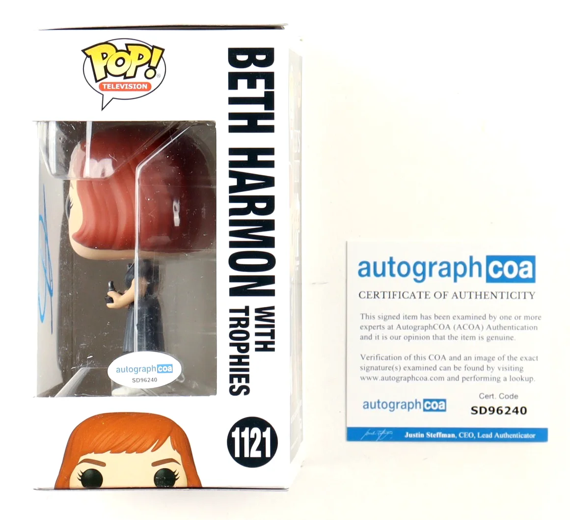 Anya Taylor-Joy — QUEEN'S GAMBIT -ANYA TAYLOR-JOY- ACOA Signed/Autograph/Auto FUNKO POP Figure, изображение 2