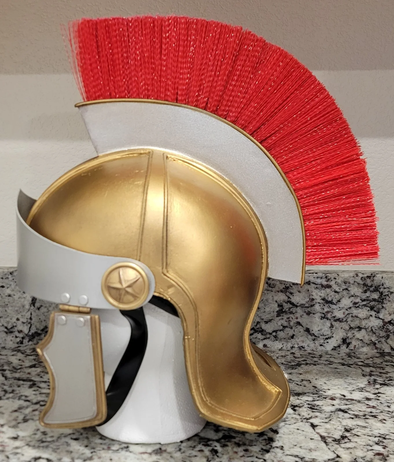 Mel Brooks — MEL BROOKS signed autograph Quote HISTORY OF THE WORLD Roman Helmet JSA RARE, изображение 3
