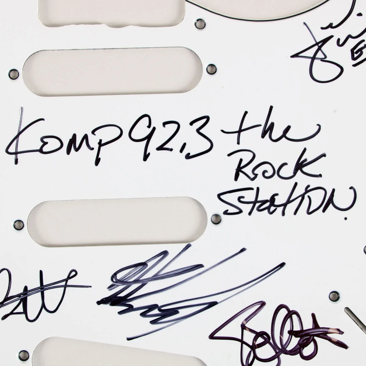 Exodus & Anthrax Band Signed Pickguard - COA JSA, image 3