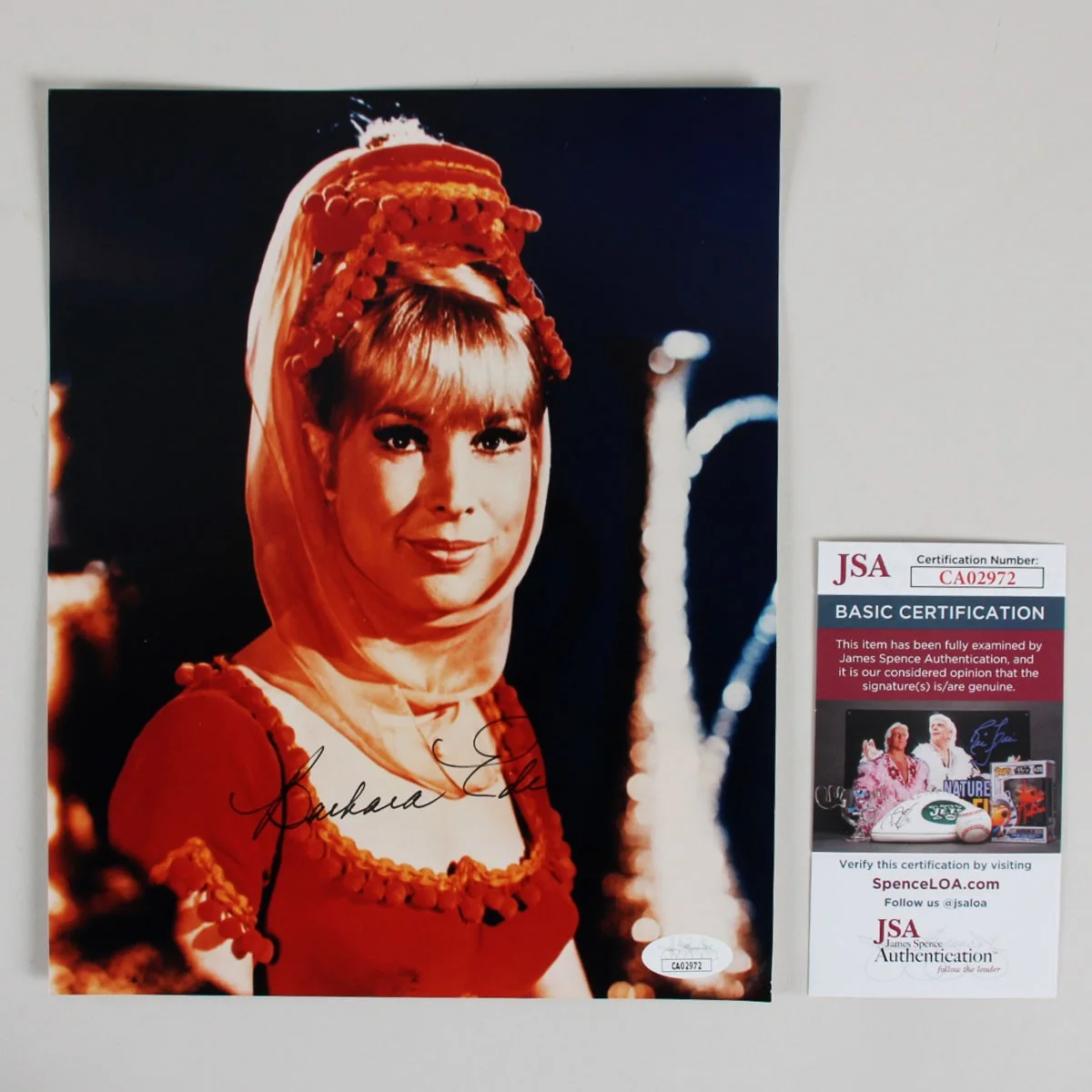 Barbara Eden Signed I Dream Of Jeannie 8x10 Photo Autograph JSA COA, изображение 3