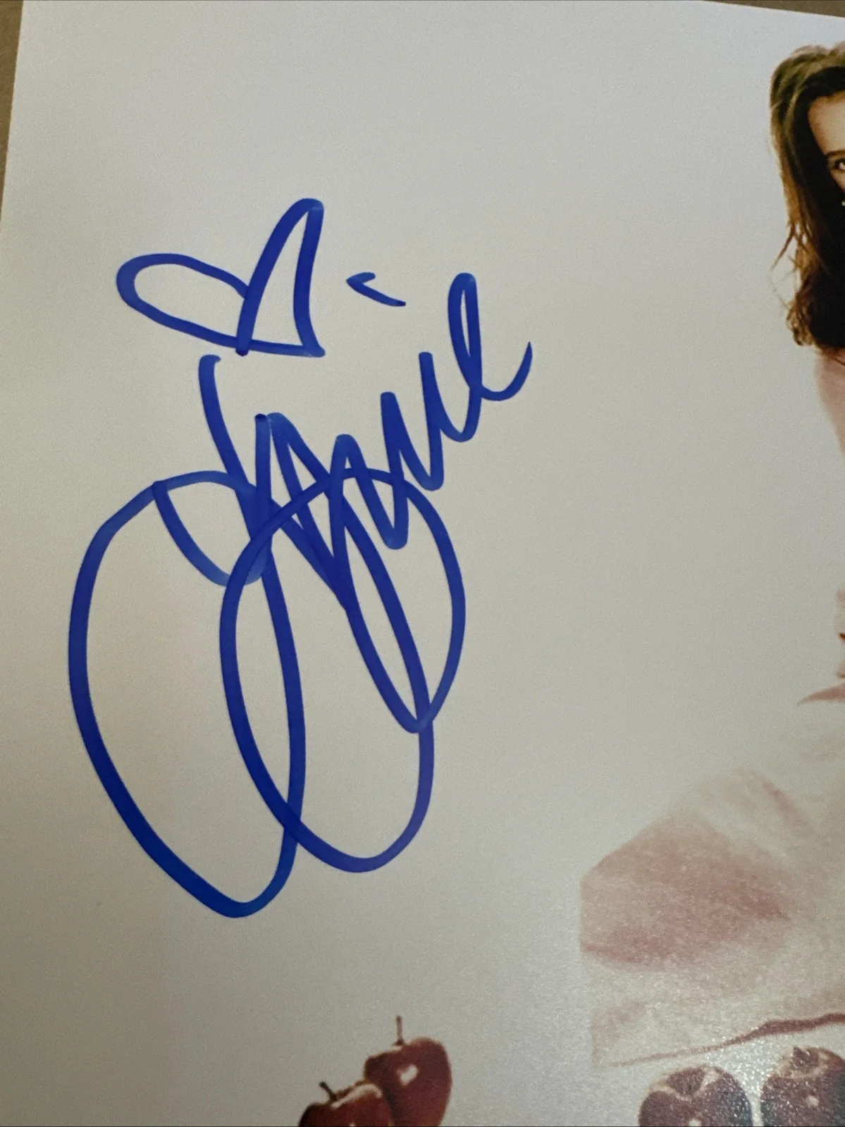Jennifer Love Hewitt — Jennifer Love Hewitt Signed 8x10 Autograph Photo BAS COA, image 2