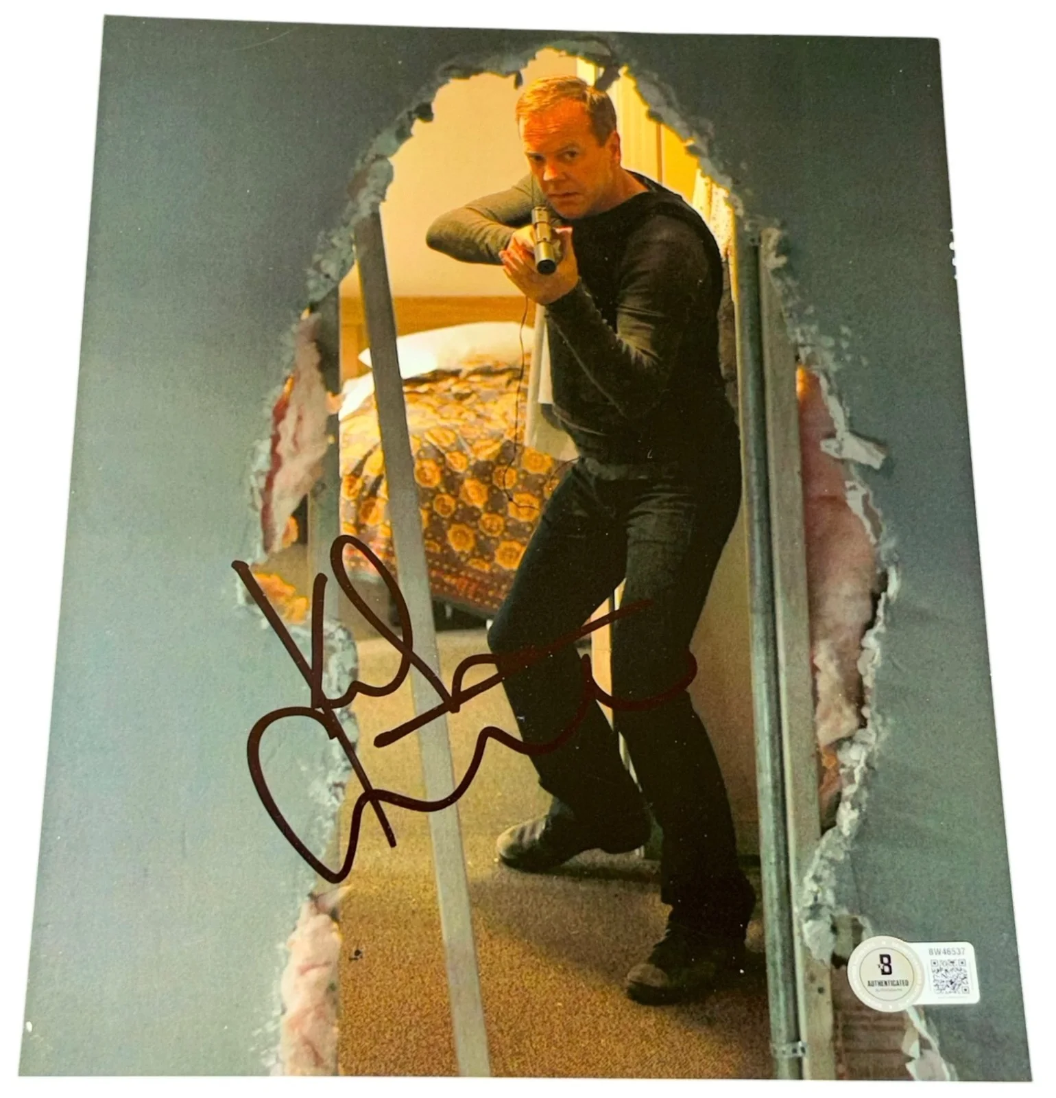 Kiefer Sutherland — Kiefer Sutherland Signed Autograph 8x10 Photo Authentic 24 Jack Bauer Beckett