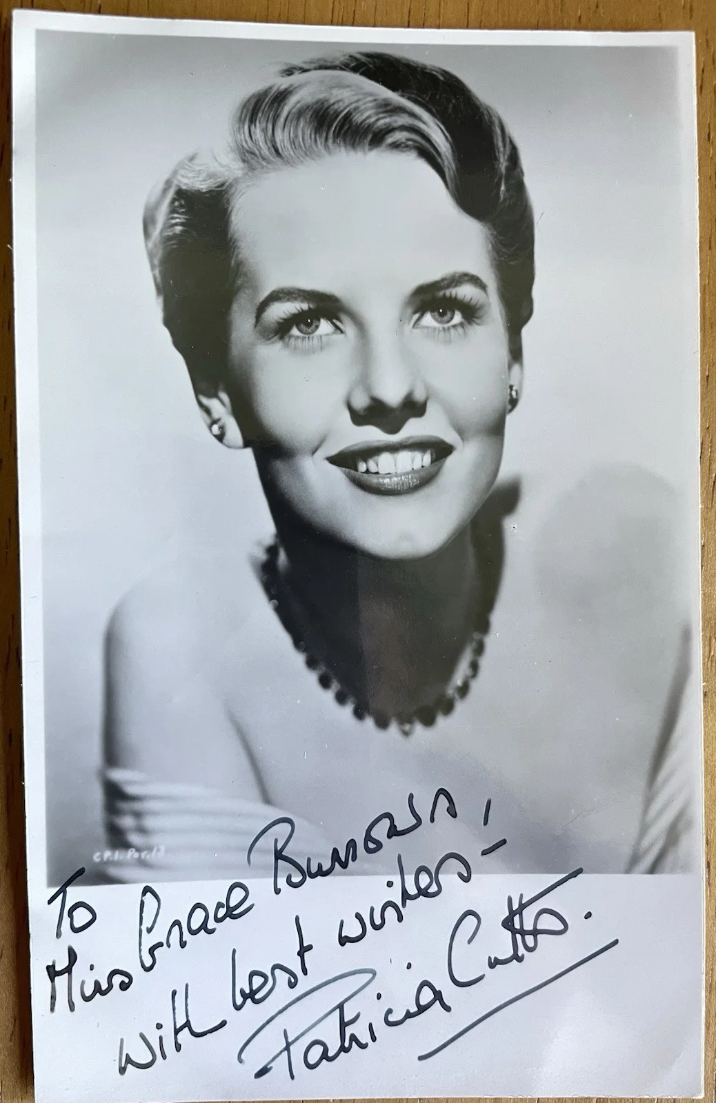 Patricia Cutts — English Actress Patricia Cutts Autograph Photo "Blanche Hunt, Coronation Street", изображение 2