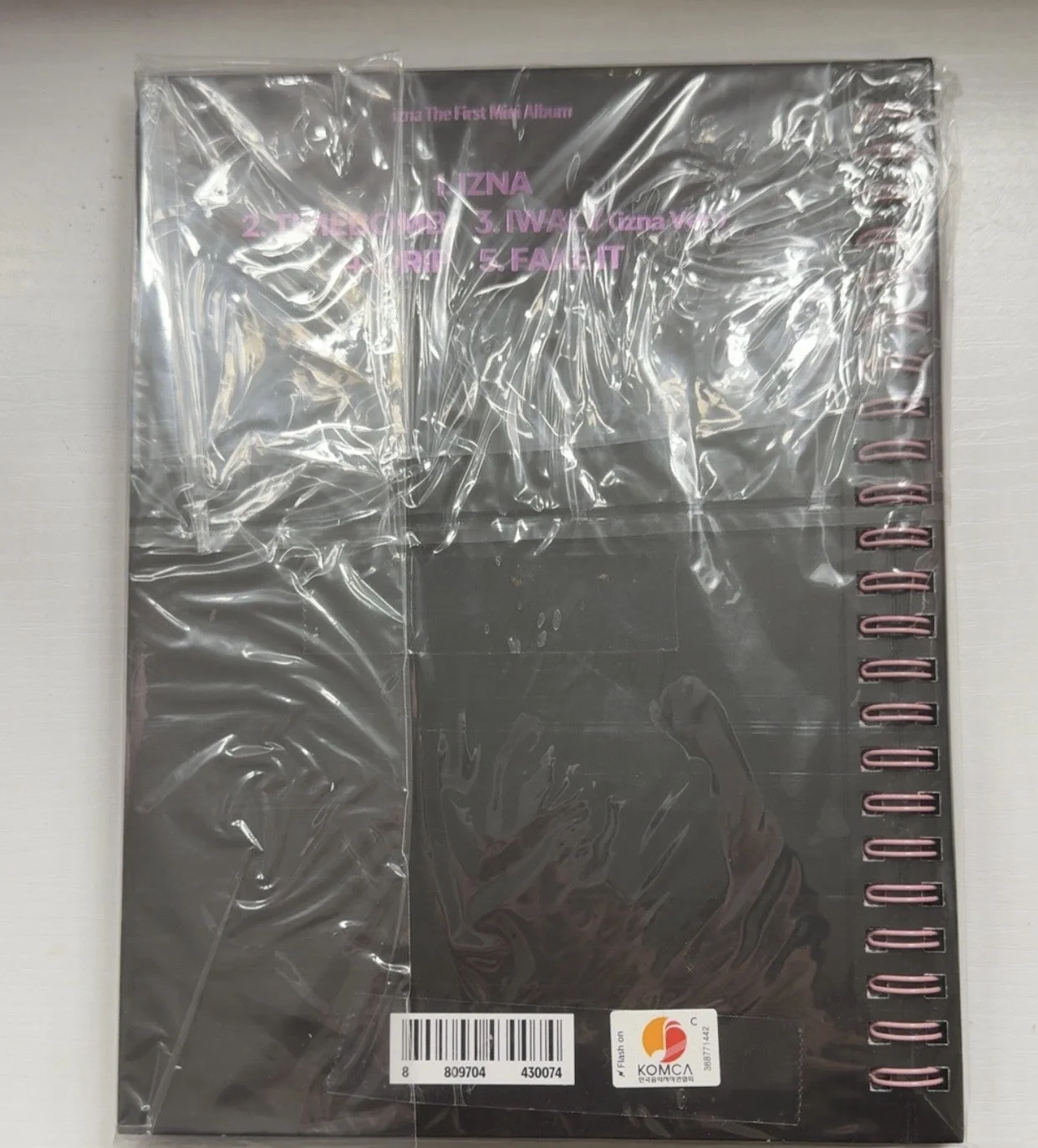 IZNA - SIGNED By JIYOON- 1st Mini Album [N/a] CD - Mwave - Sold Out- rare, image 2