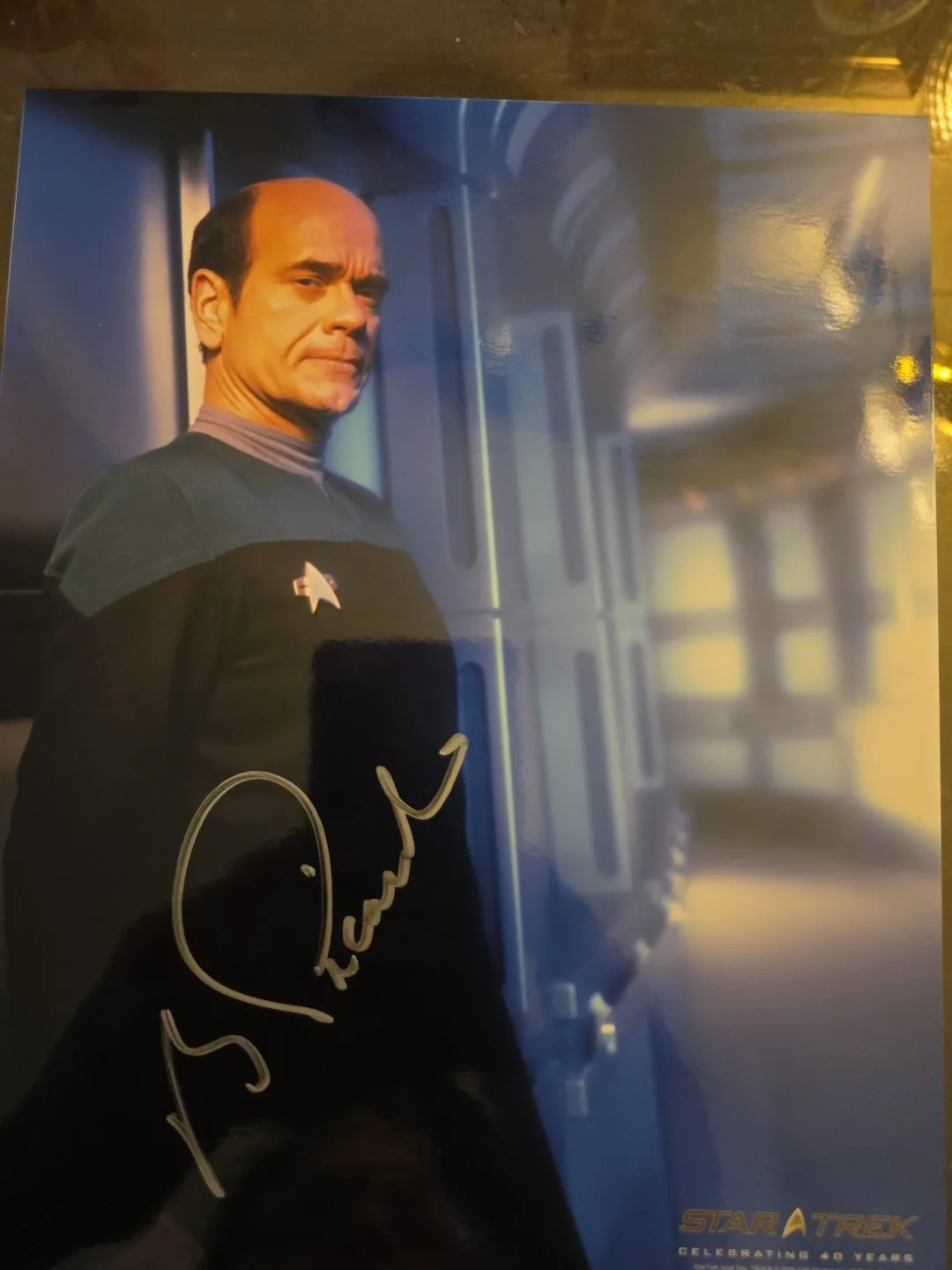 robert picardo — ROBERT PICARDO SIGNED 8x10 PHOTO THE DOCTOR STAR TREK 40 Yrs.