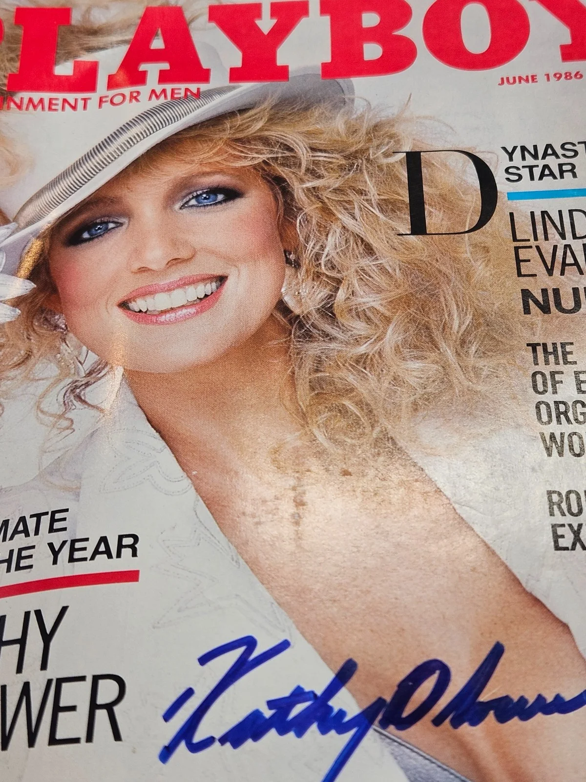 June 1986 KATHY SHOWER COA PLAYBOY Full Mag Signed Auto In-Person, image 2