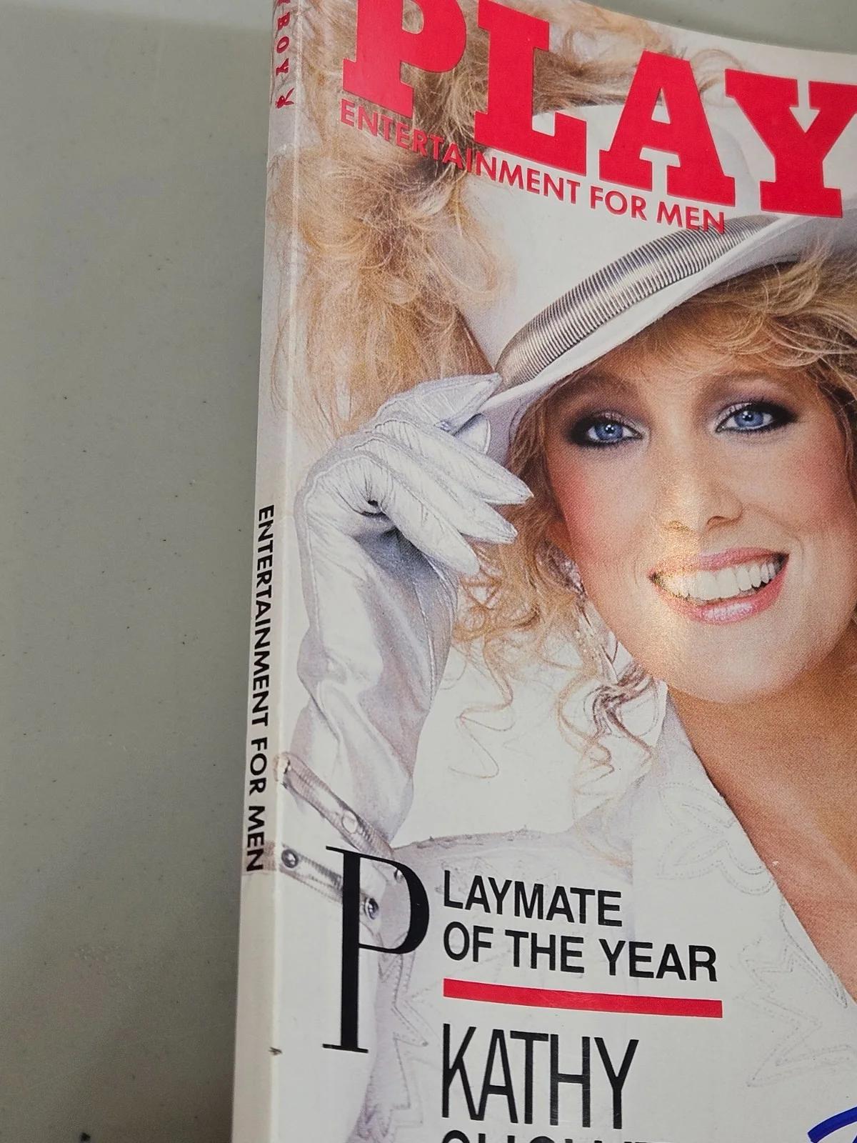 June 1986 KATHY SHOWER COA PLAYBOY Full Mag Signed Auto In-Person, image 3