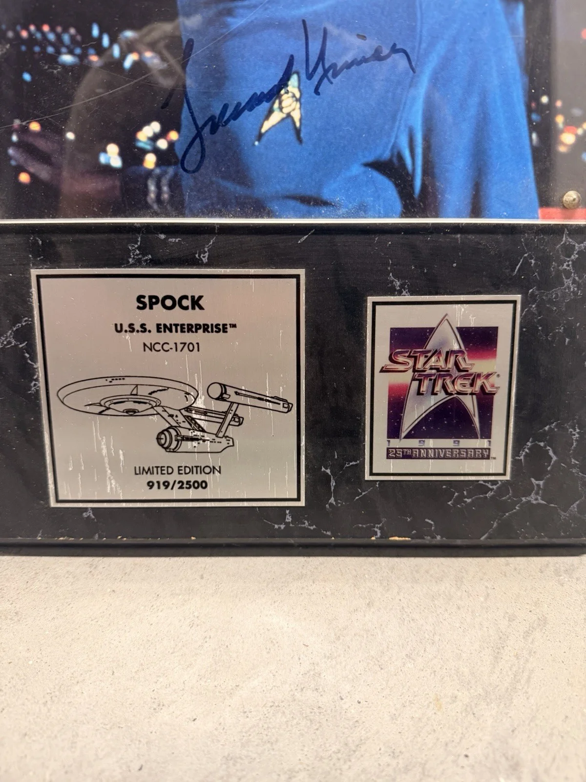 Leonard Nimoy — LEONARD NIMOY SIGNED STAR TREK ORIGINAL SERIES SPOCK COLLECTIBLE 1991 RARE #919, изображение 2