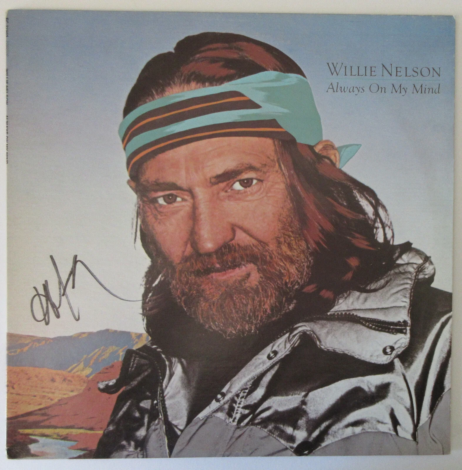 Willie Nelson autographed Always on My Mind album vinyl record COA Proof Beckett, image 3