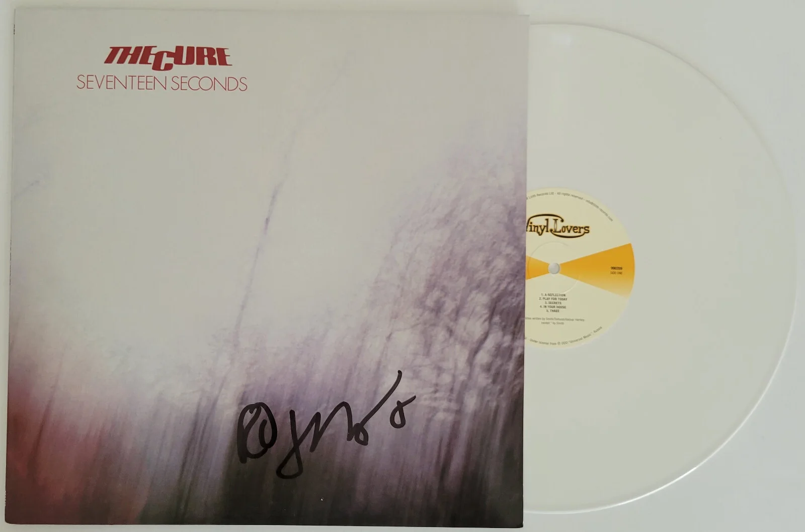 Robert Smith signed The Cure Seventeen Seconds album, Vinyl Record COA proof, изображение 2