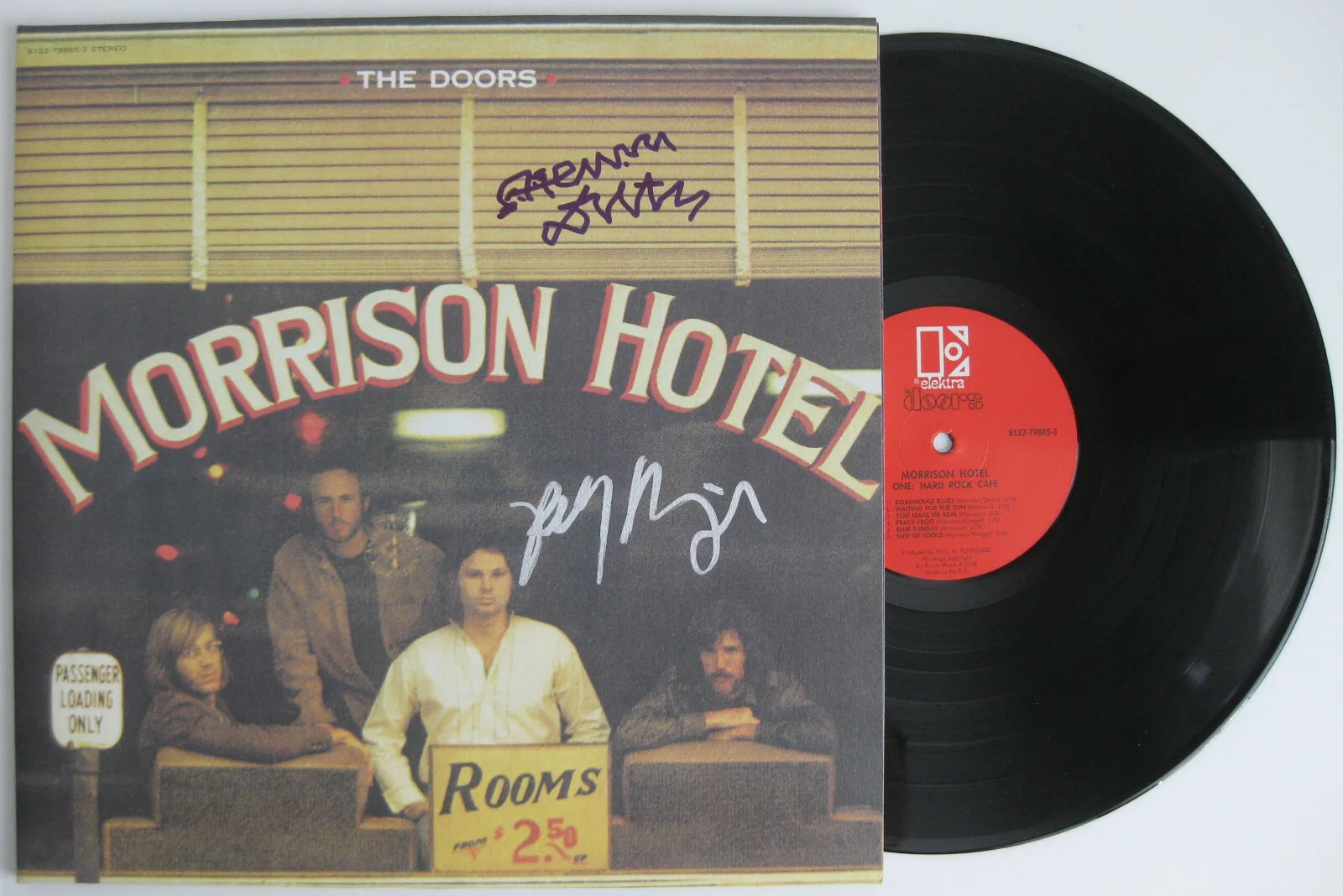 Robby Krieger Henry Diltz signed The Doors Morrison Hotel album, proof Beckett, изображение 2