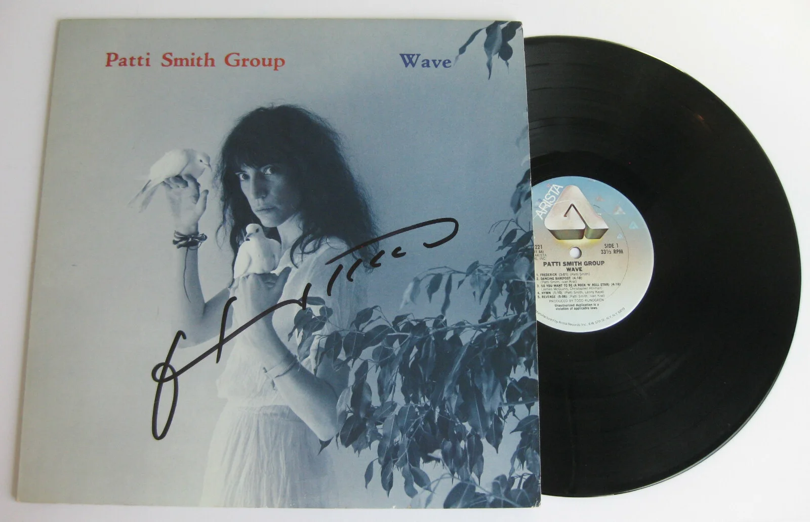 Patti Smith signed autographed Wave album vinyl record exact Proof Beckett COA, изображение 3