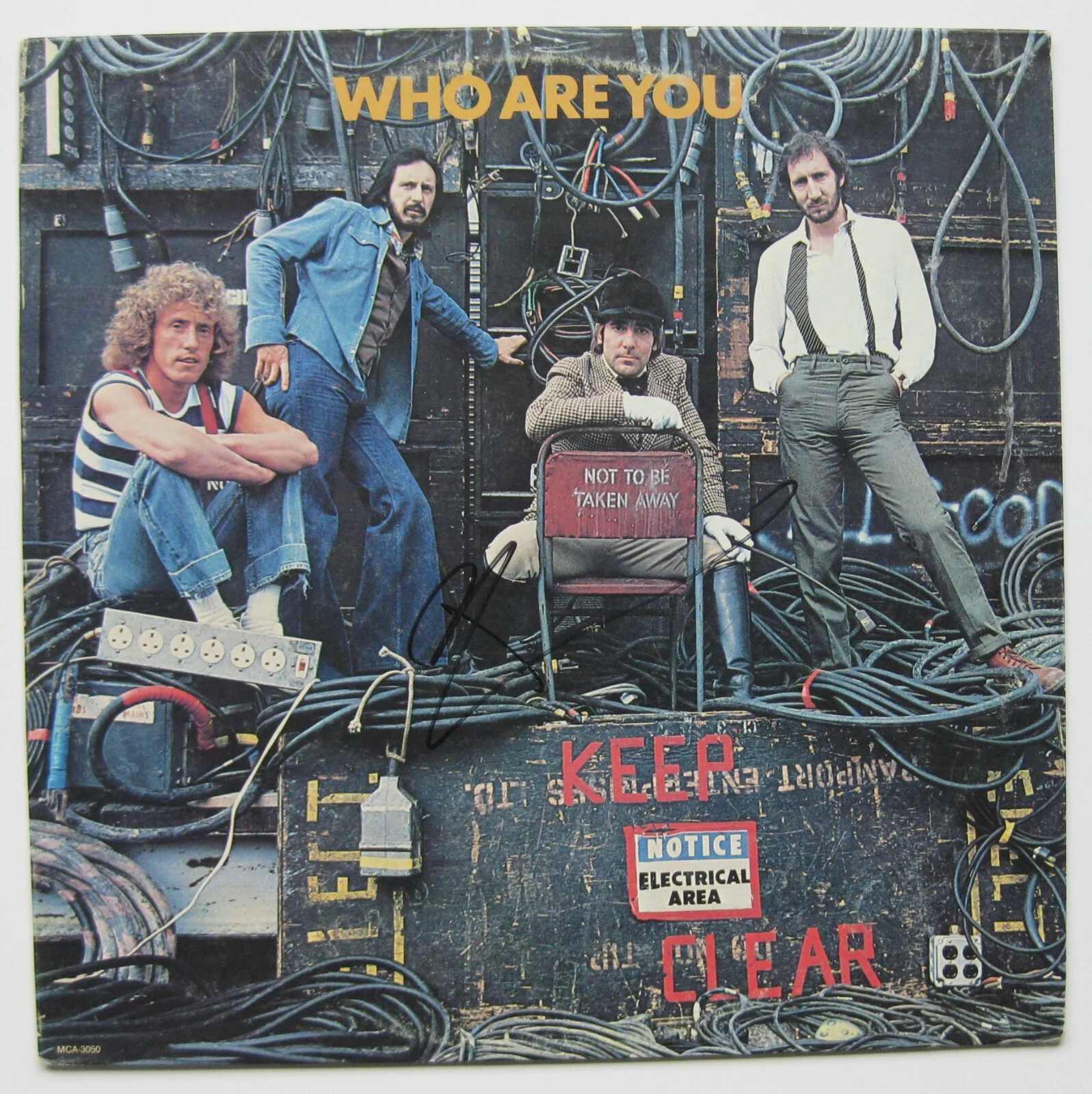Pete Townshend The Who autographed Who are you album vinyl record proof Beckett, изображение 3