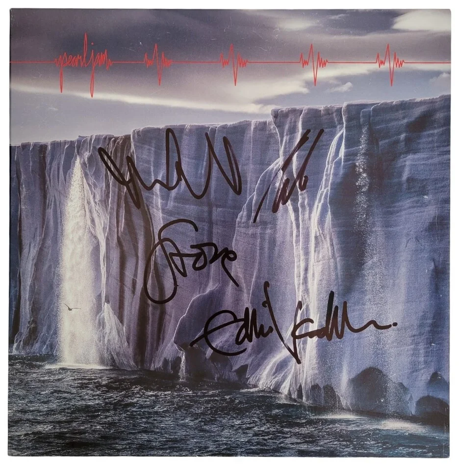 Pearl Jam Signed Gigaton Album COA Exact Proof Autographed Vinyl Eddie Vedder, изображение 3