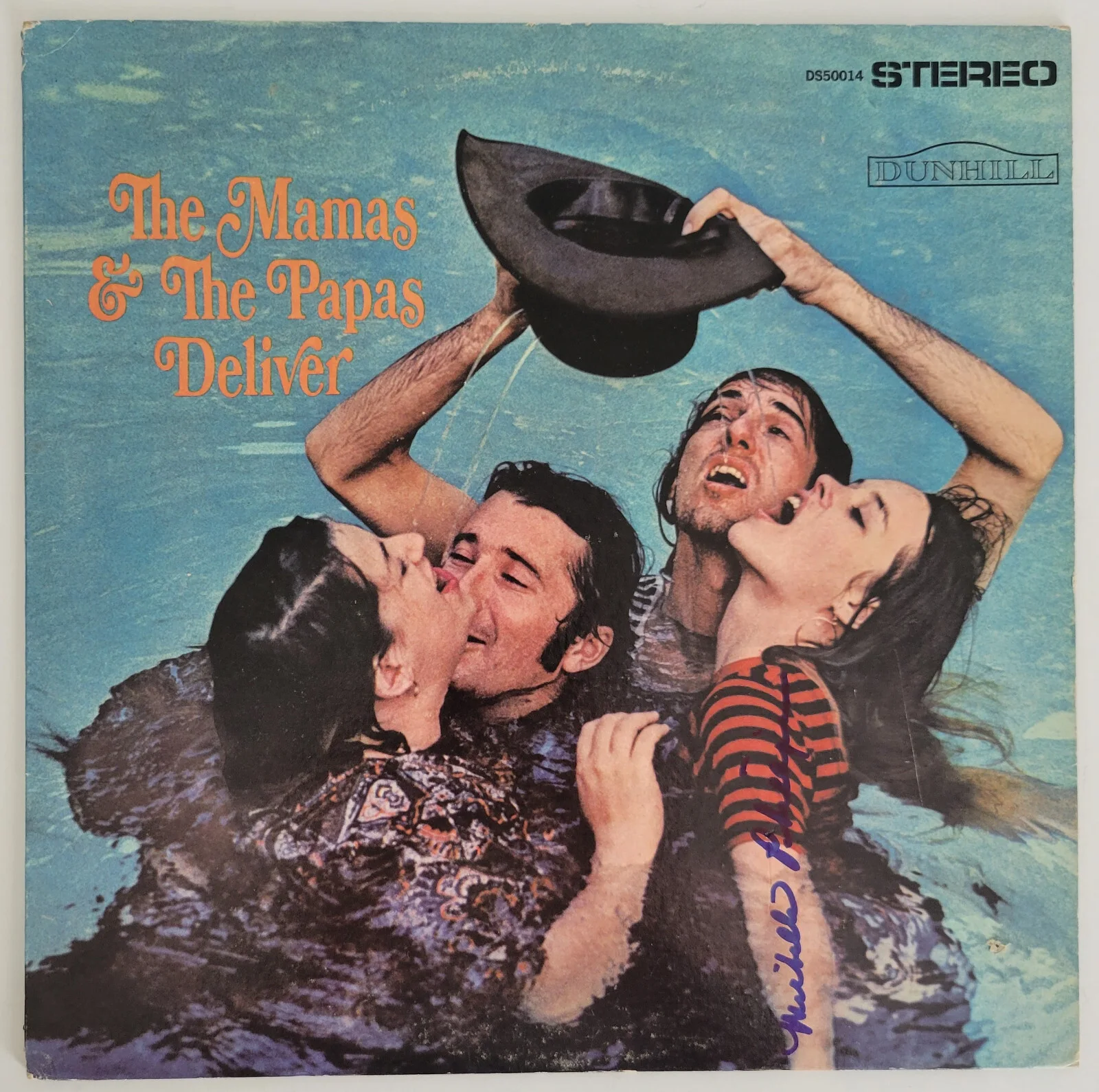 Michelle Phillips Signed Mamas and the Papas Deliver Album COA Proof Auto Vinyl, изображение 3