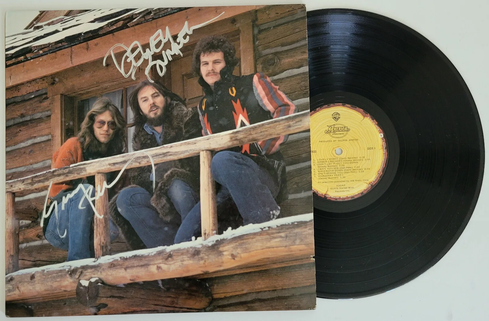 Dewey Bunnell Gerry Beckley Signed America Hideaway Album Vinyl Record COA Proof, изображение 2