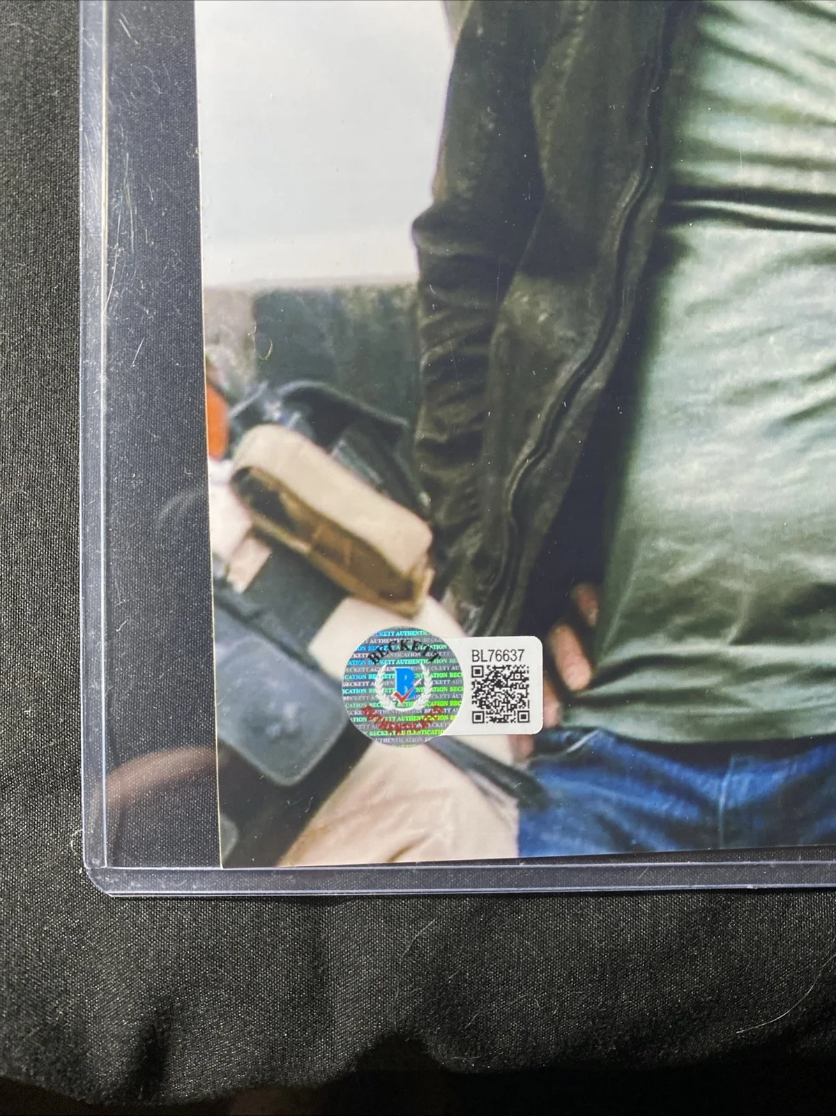 Mark Wahlberg — Mark Wahlberg Signed Autograph Photo 8x10 Beckett BAS Auto COA, изображение 2