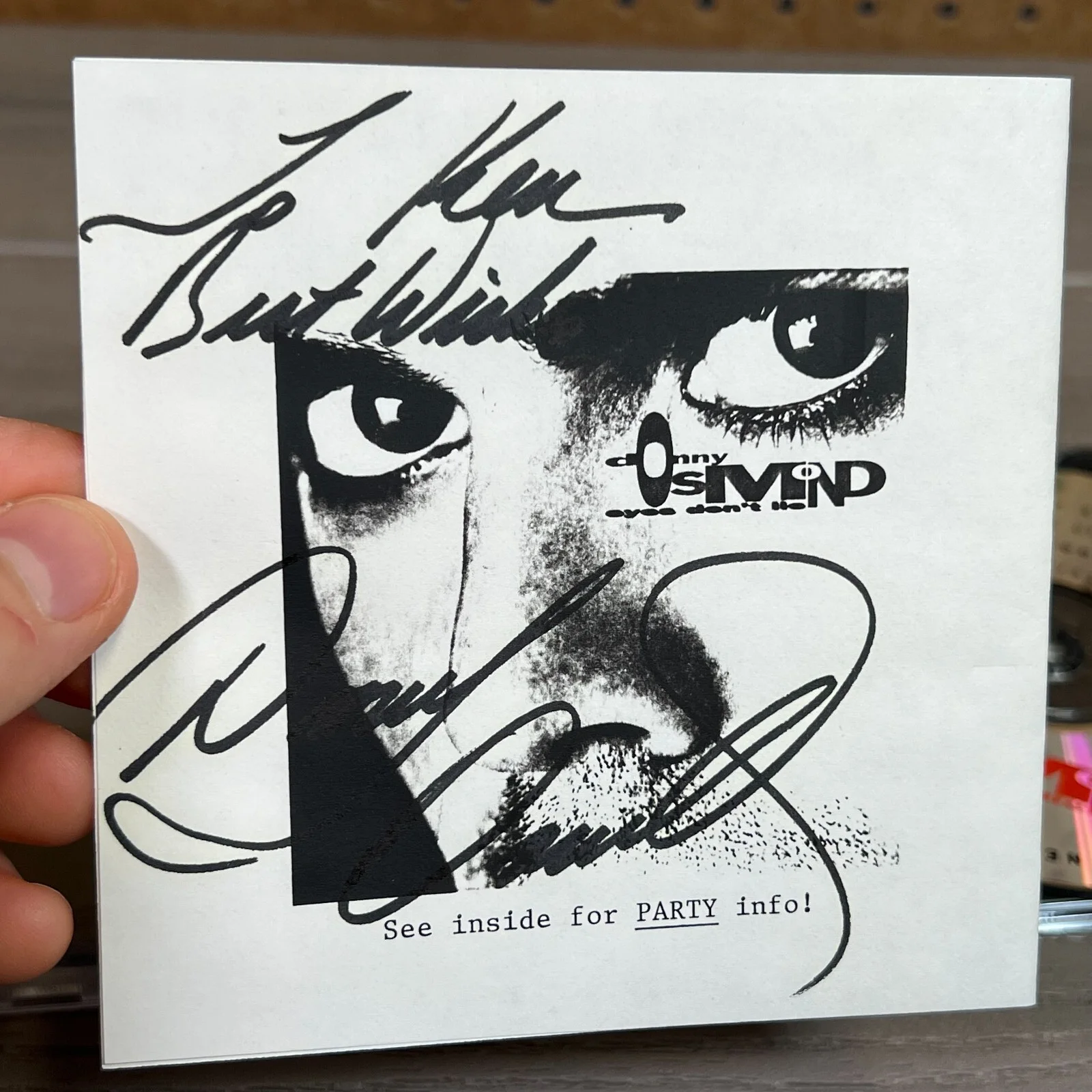 Donny Osmond — SUPER RARE Donny Osmond SIGNED Capitol Records Listening Party Ticket Invite CD, image 5