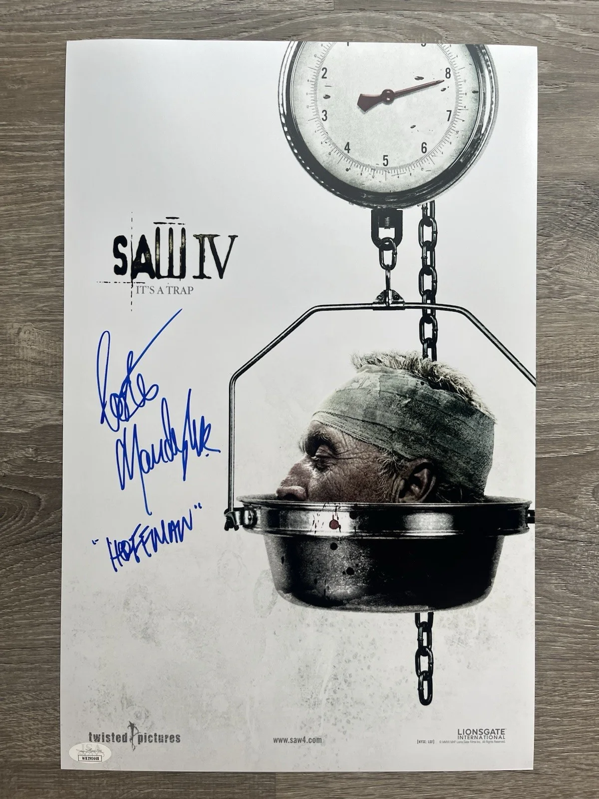 Costas Mandylor — Costas Mandylor Signed Saw IV 11x17 Photo JSA COA Detective Hoffman Jigsaw, изображение 2
