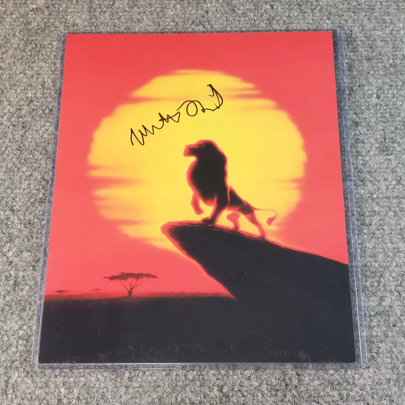 Mathew Broderick — The Lion King SIGNED Mathew Broderick 8x10 Autographed Photo Simba Voice Actor