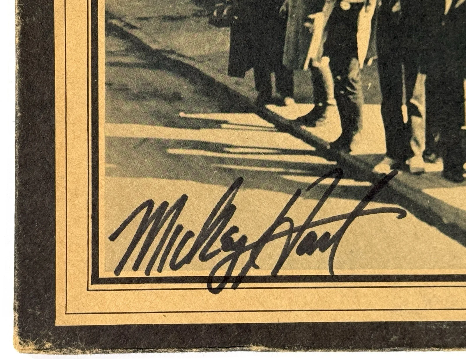 Grateful Dead signed Album Bob Weir Mickey Hart Workingmans Dead vinyl Beckett, изображение 3
