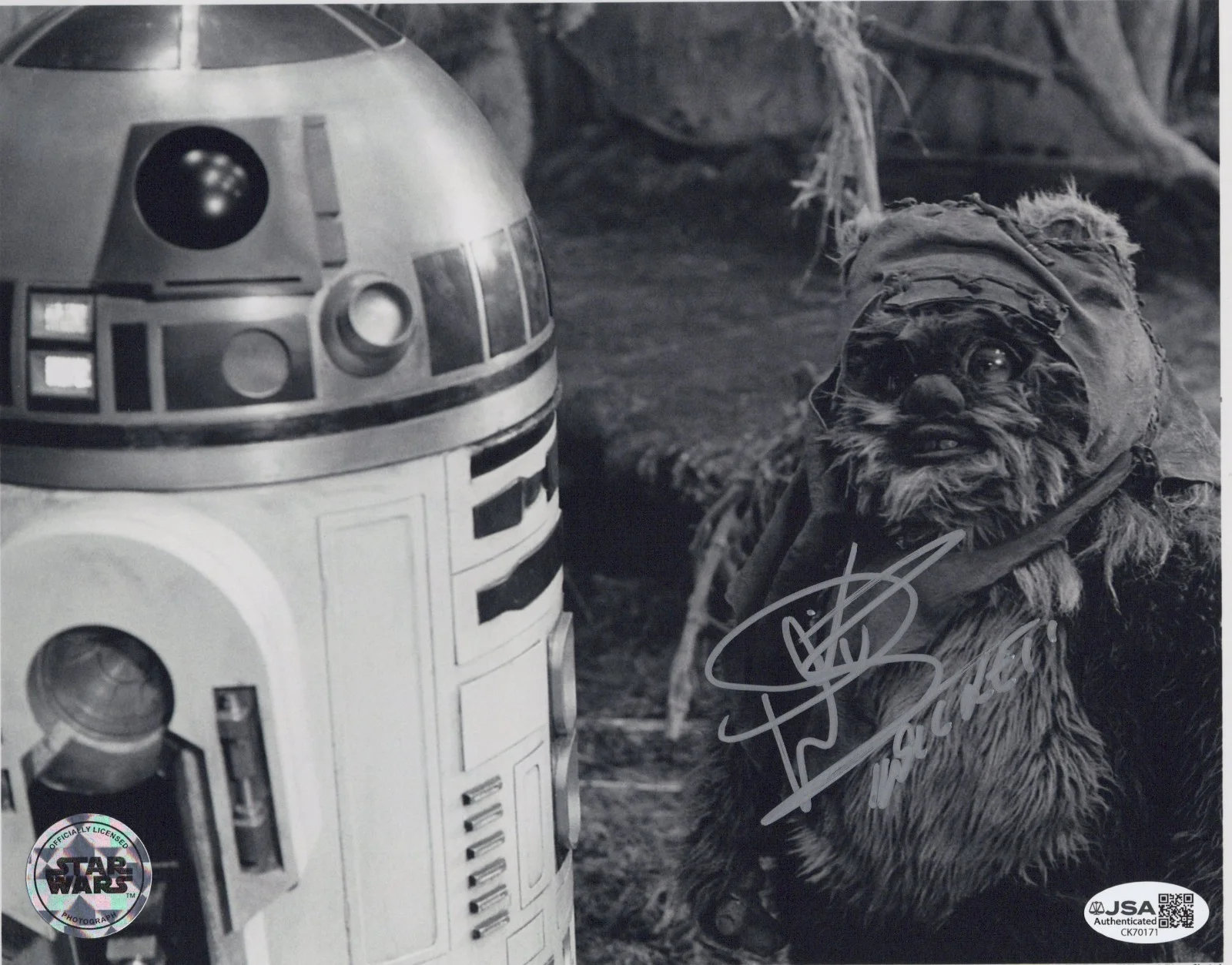 Warwick Davis — Star Wars - Official Pix - Warwick Davis signed Wicket 8x10 photo JSA COA