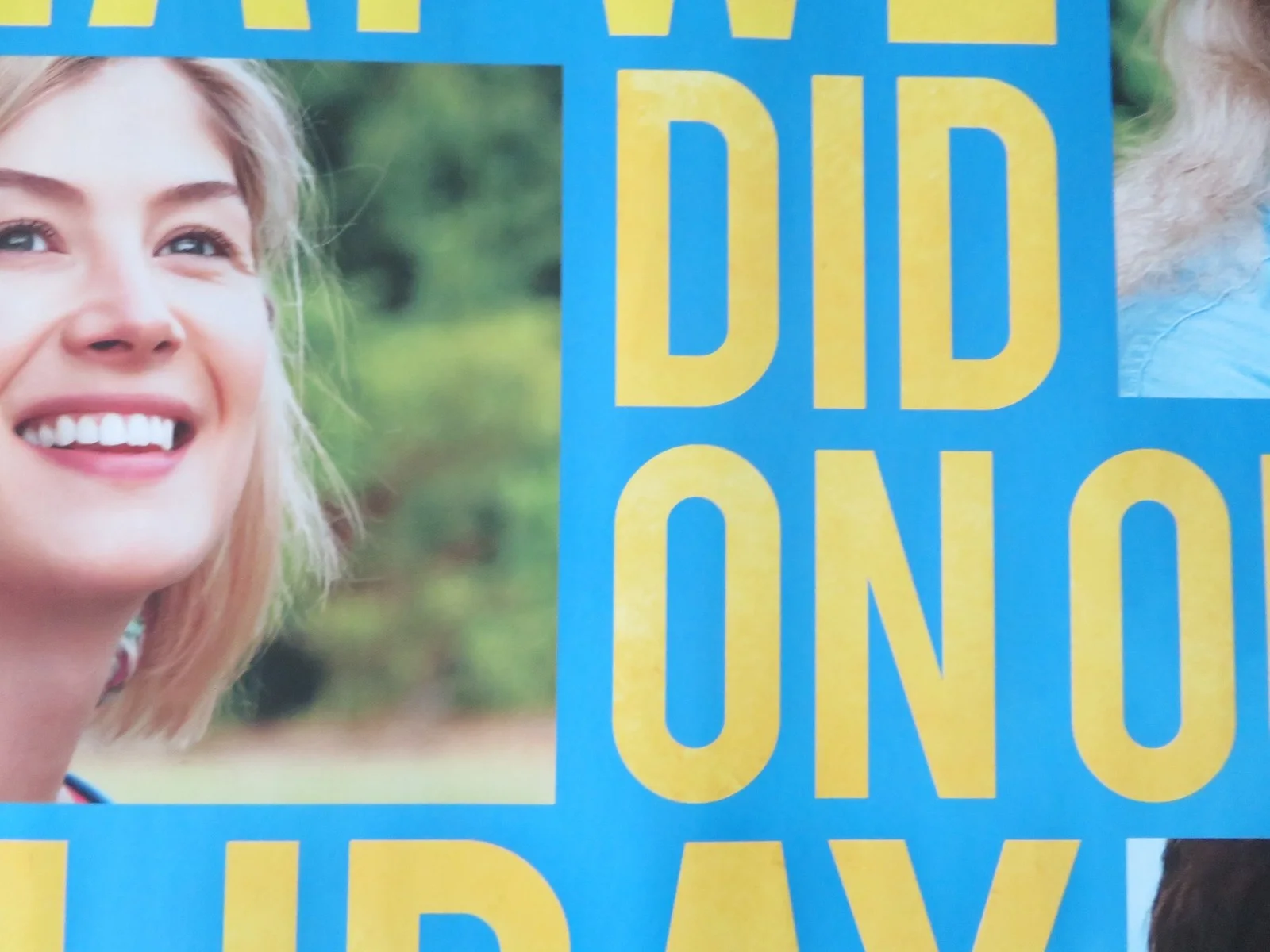 What We Did On Our Holiday UK Quad Rolled Poster Rosamund Pike Tennant 2014, изображение 2