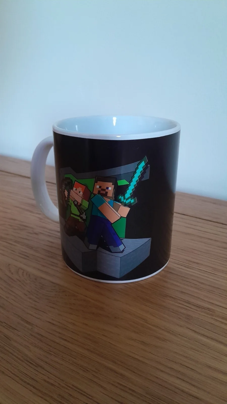 New/Boxed Minecraft 11oz Heat Changing Mug, image 2