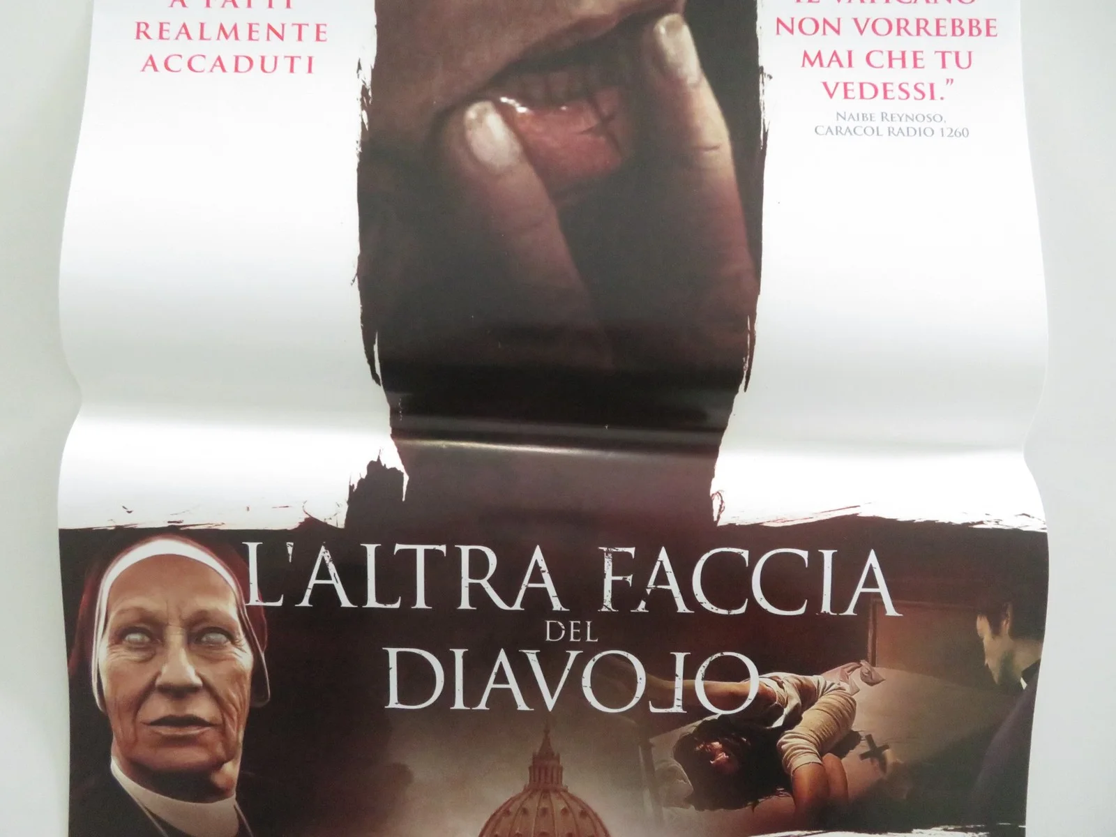 The Devil Inside Italian Locandina Poster Fernanda Andrade Simon Quarterman 2012, image 3