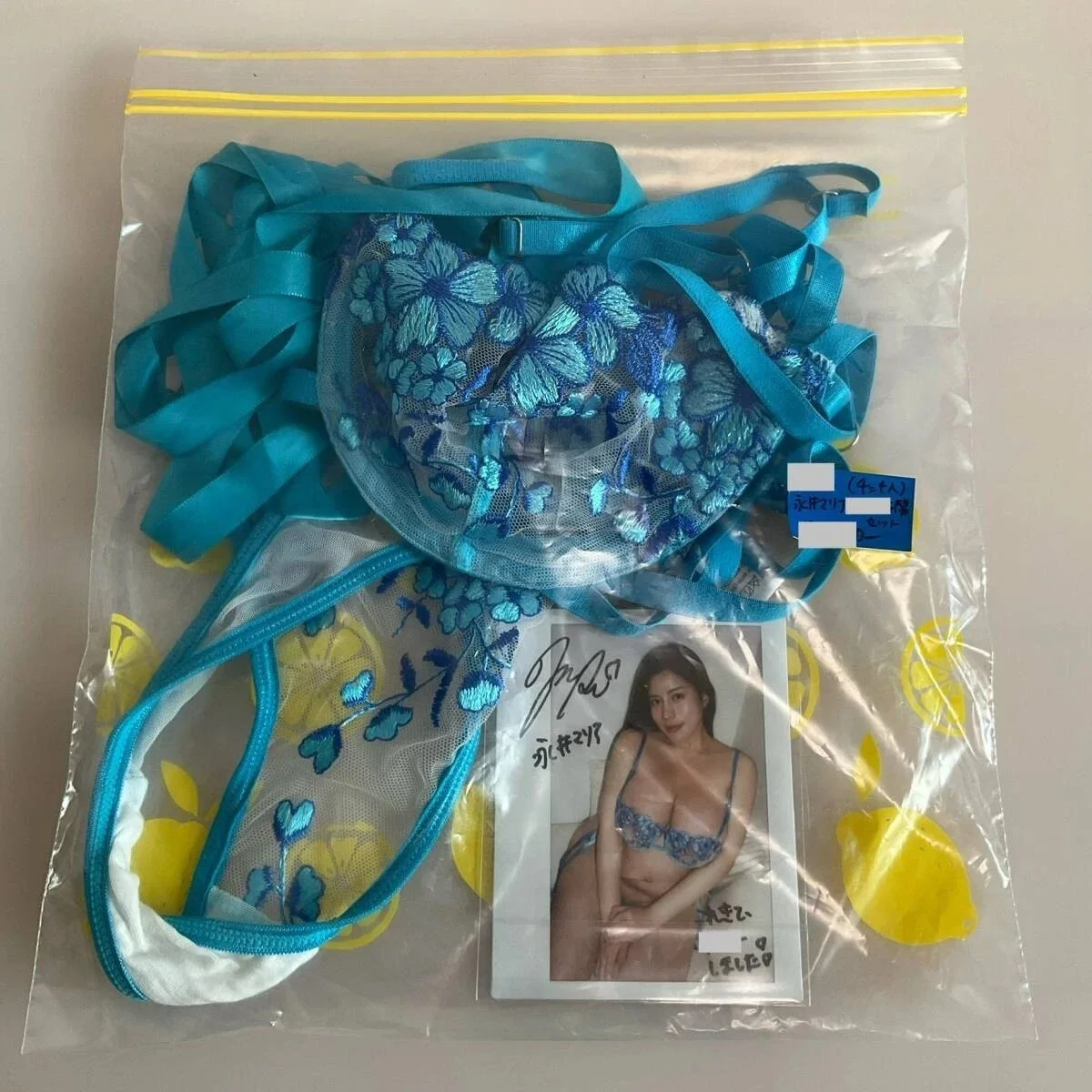 Maria Nagai Autographed Signed instax WIDE Cheki & Costume Japanese AV Idol, изображение 2