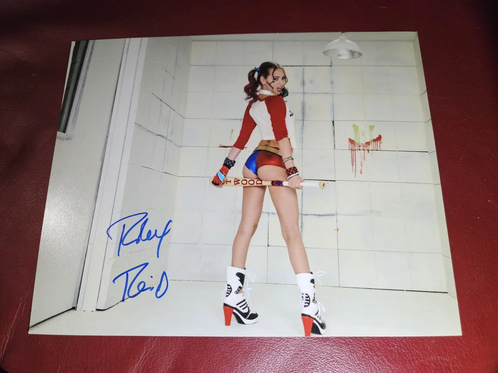 Riley Reid — Riley Reid Signed 8x10 Photo Adult Star Autographed COA