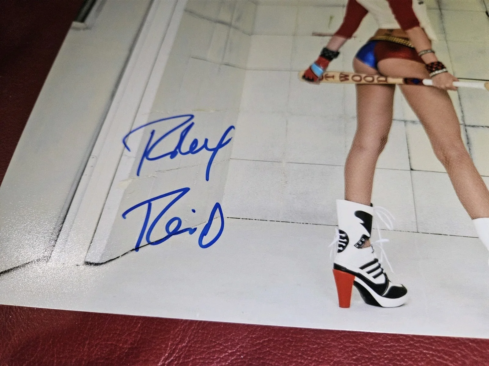 Riley Reid — Riley Reid Signed 8x10 Photo Adult Star Autographed COA, изображение 2