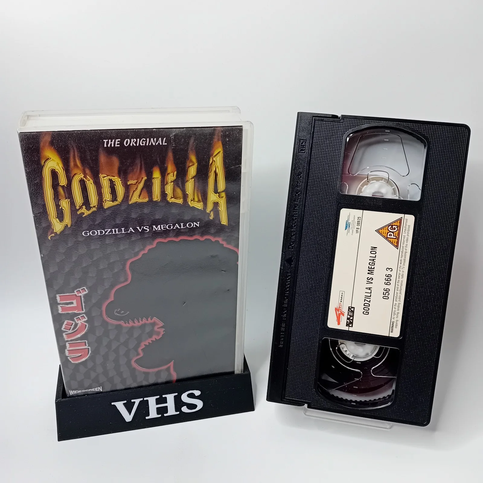 GODZILLA ORIGINAL GODZILLA VS MEGALON VHS TAPE - RARE RETRO MOVIE, изображение 2