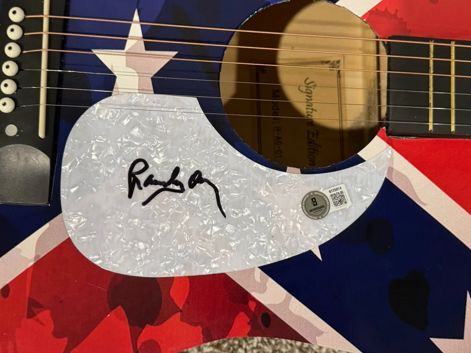 RANDY OWEN SIGNED CUSTOM GUITAR ALABAMA BAND LEAD SINGER AUTOGRAPHED BAS COA, изображение 3