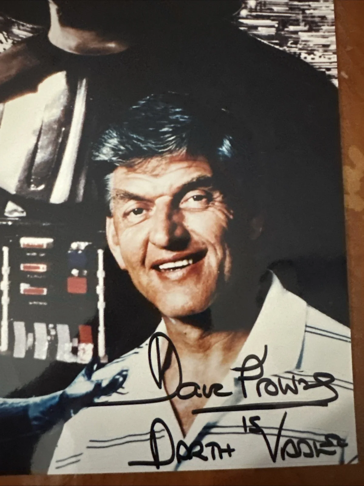 David Prowse Autographed Star Wars Darth Vader 8 X 10 Photo Signed, image 2