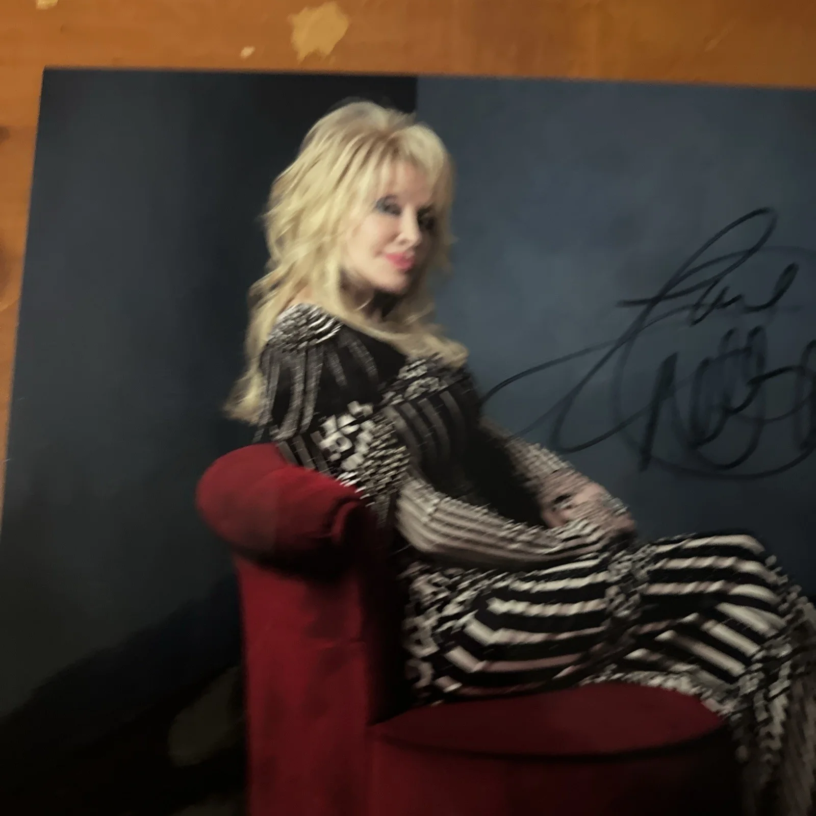 Dolly Parton Autograph Signed Photo! Country Music Singer Songwriter! Jolen, изображение 3