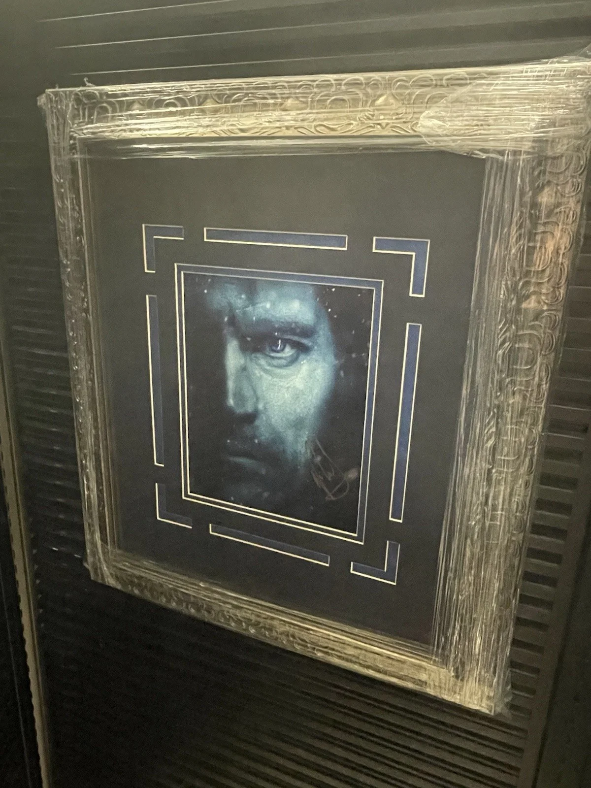 Nikolaj Coster-Waldau — Nikolaj Coster-Waldau (Jamie Lannister)Signed G.O.T. Photo Framed 24x20