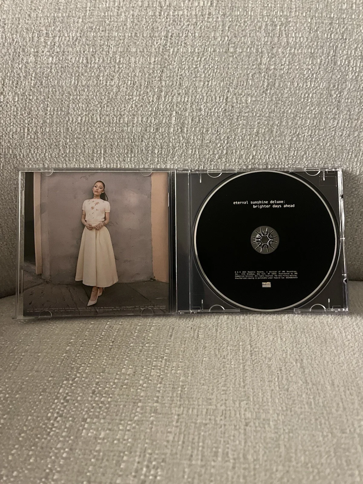 Ariana Grande signed insert Eternal Sunshine Deluxe Brighter Days Ahead, image 4