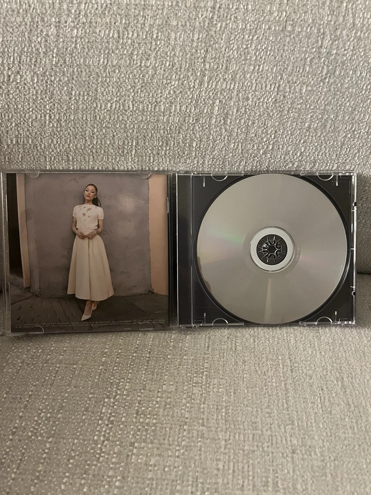 Ariana Grande signed insert Eternal Sunshine Deluxe Brighter Days Ahead, image 5